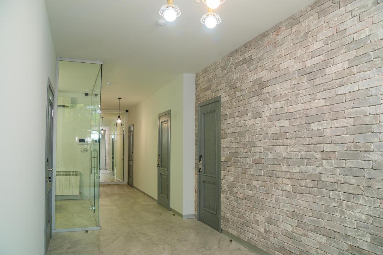 Hi Hotel Almatı Dış mekan fotoğraf